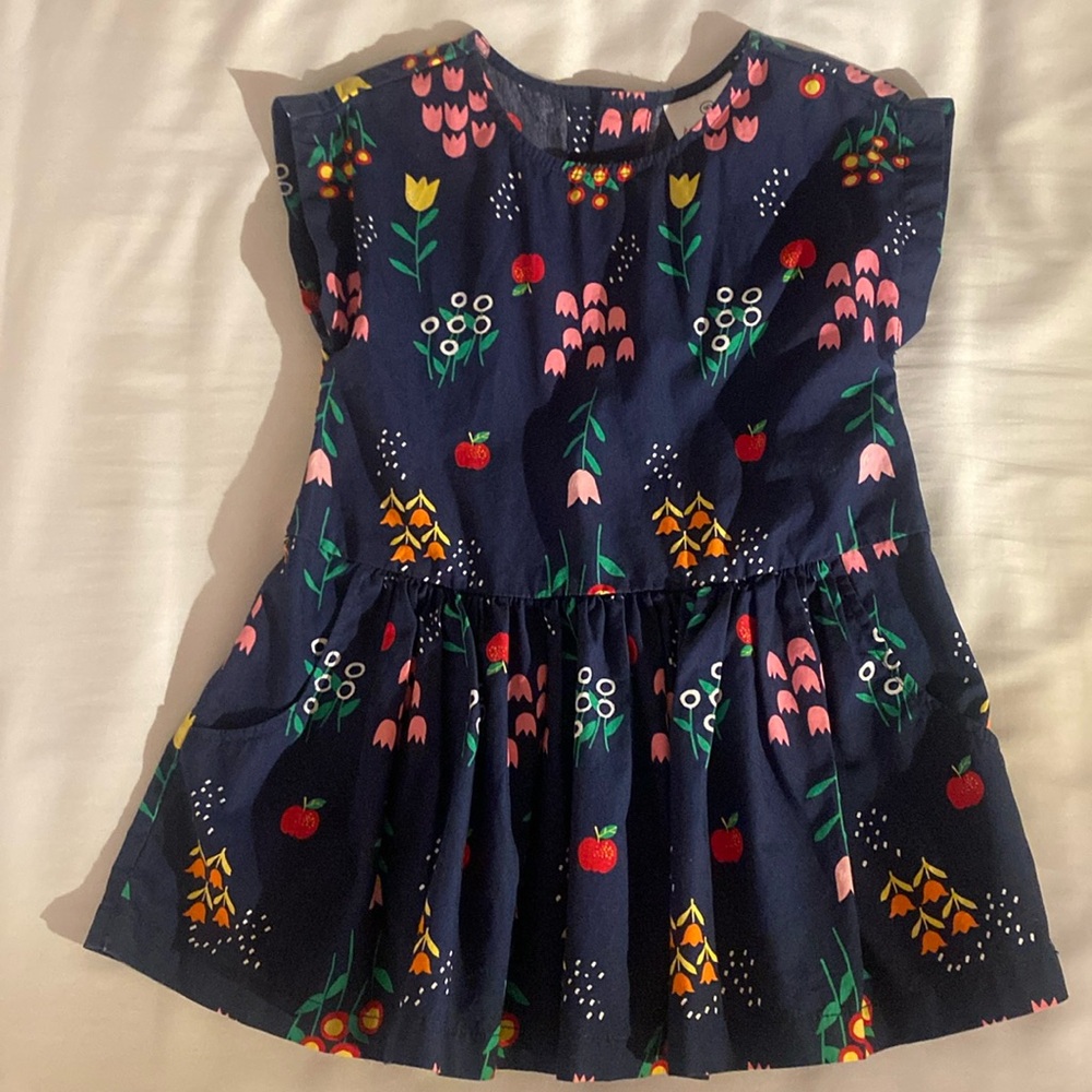 Navy blue floral Hanna Andersson dress. Size 90/2T.